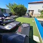 Izziy By The With A Sea View And Heated Pool Vila *