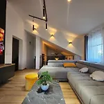 Vila Izziy By The With A Sea View And Heated Pool