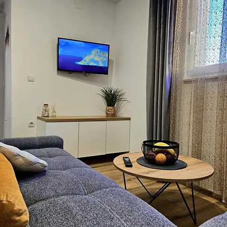 Willa Izziy -zadar, By The With A Sea View And Heated Pool Ražanac