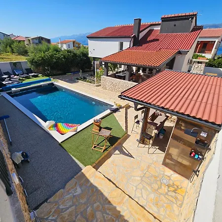 Izziy -zadar, By The With A Sea View And Heated Pool Willa Ražanac