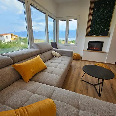 Willa Izziy -zadar, By The With A Sea View And Heated Pool Ražanac