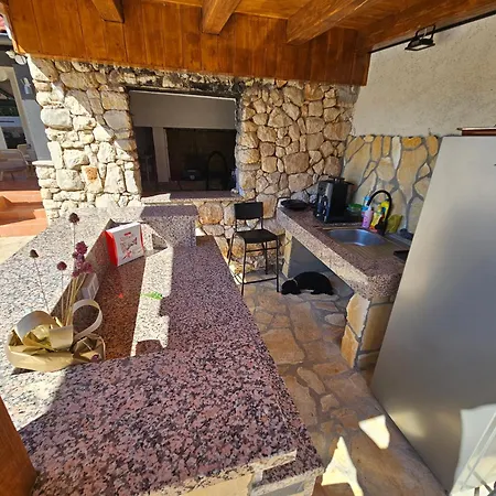 Izziy -zadar, By The With A Sea View And Heated Pool *