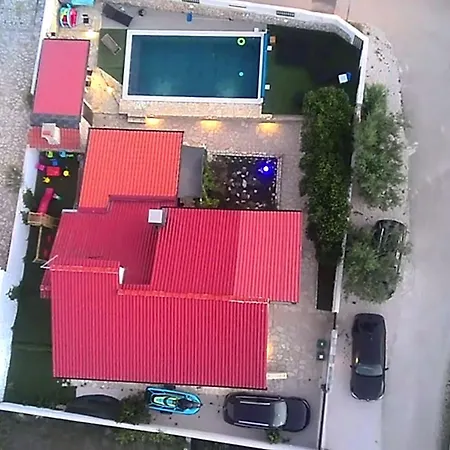 Izziy -zadar, By The With A Sea View And Heated Pool Willa *